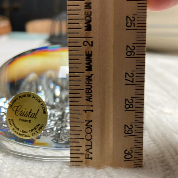 Cristal snowflake paperweight 24% genuine lead crystal 3.5” diameter 2” tall - Picture 6 of 6